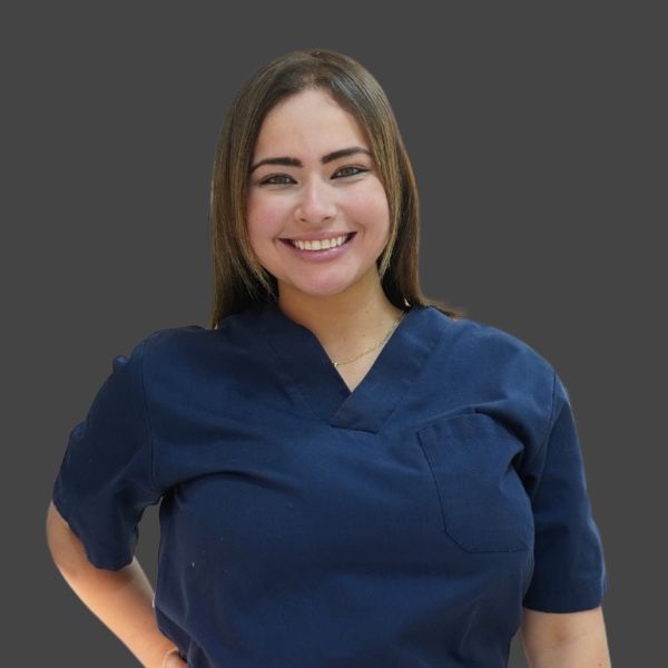 Dra Blanca Vegas clínica capilar Velazquez